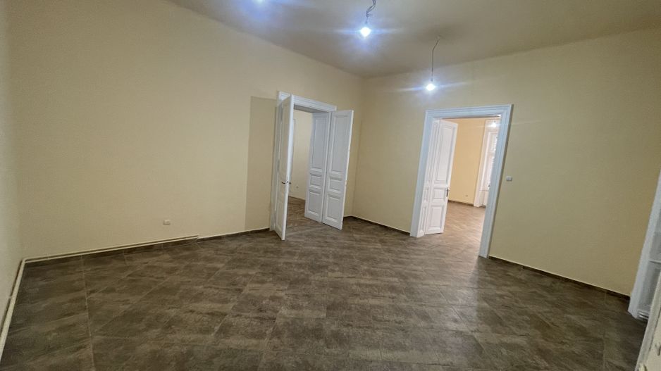 Ultracentral | 5 camere | Clădire istorică | Centrală proprie | Comision 0% - Poză 4