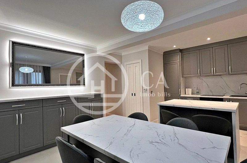 Apartament de închiriat cu 3 camere în zona ULTRACENTRALĂ, Oradea - Poză 3