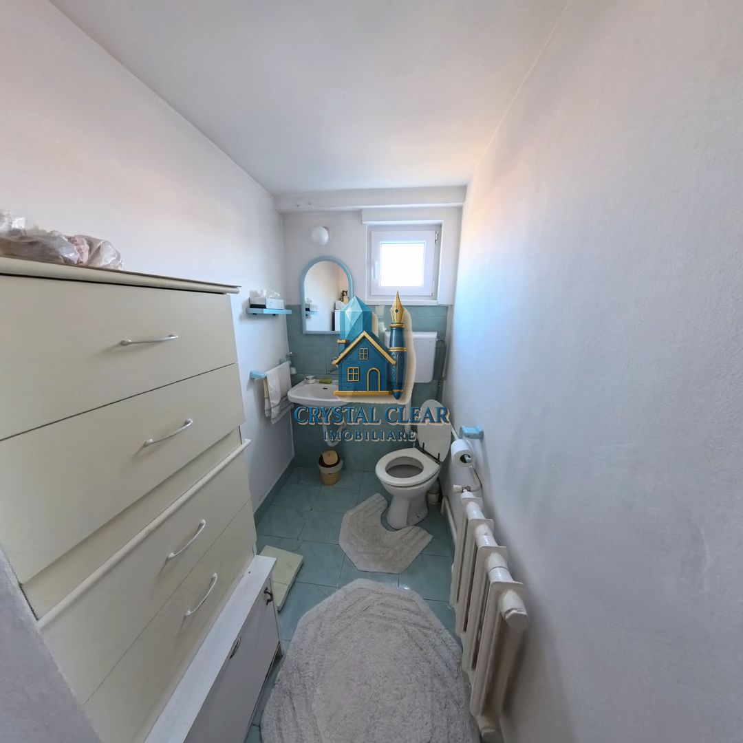 Două case în curte comună, 6 camere + 385 teren - zona semicentrală - Poză 9