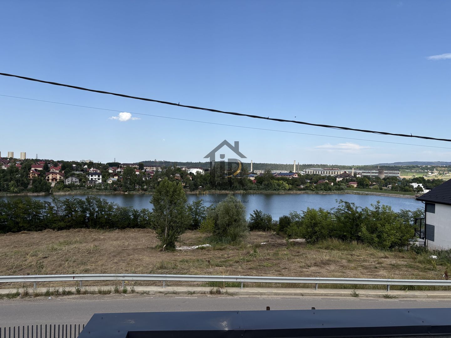 VILĂ superba – STIL MEDITERANEAN CU PRIVELIȘTE LA LAC - Poză 4