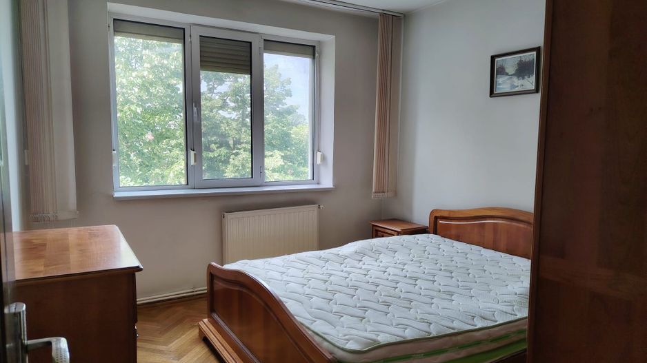Apartament 3 camere Piata Centrala - Poză 9