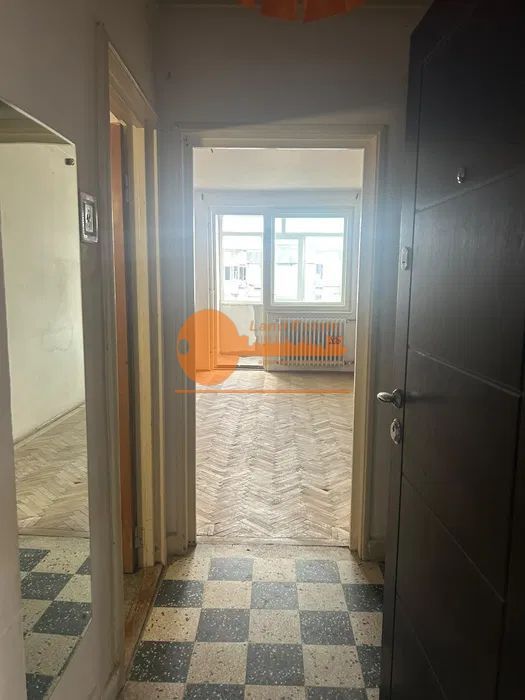 Garsoniera in zona Piata Veteranilor-Metrou Lujerului 4 minute - Poză 2