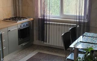 Apartament de 2 camere 100 metri metrou in zona Drumul Taberei - Poză 3