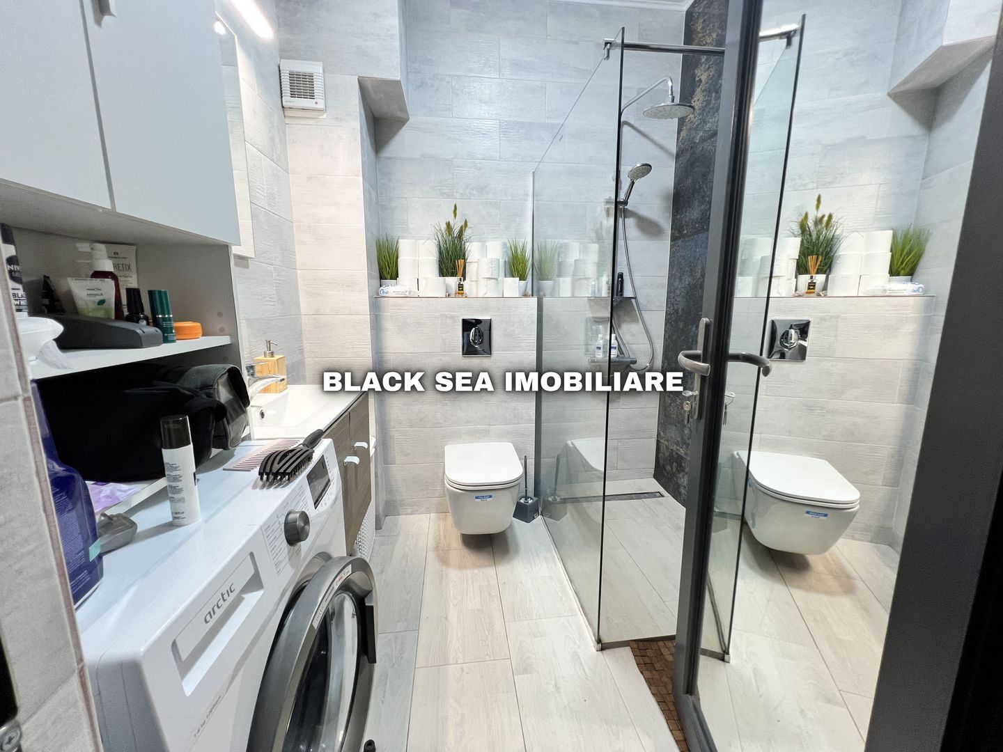 Garsoniera ultramoderna cu terasa si loc de parcare  - Termen Lung - Poză 10