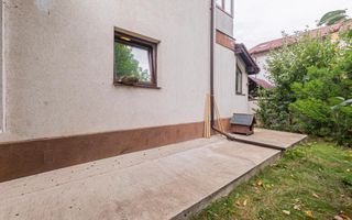 Apartament 4 camere si Curte Proprie | Parcare Inclusă - Poză 8