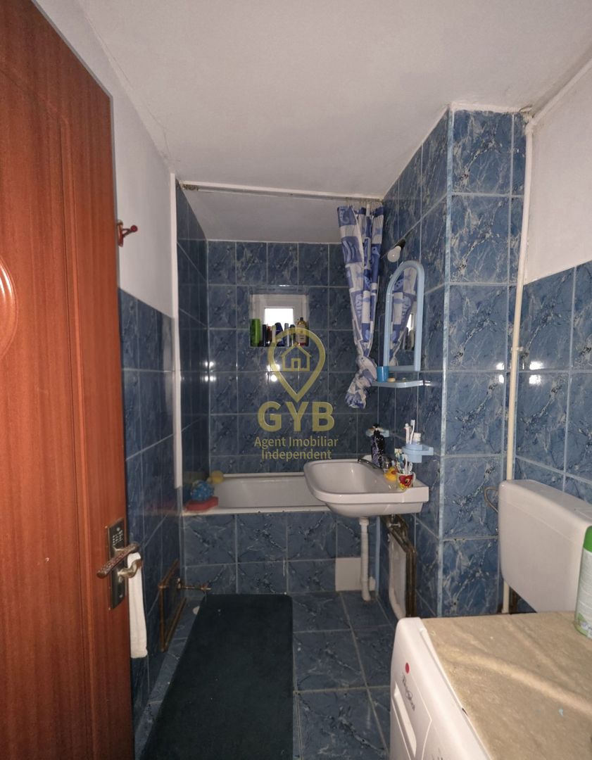 Apartament spatios cu 4 camere, 2 balcoane – Marghita, zona Penny - Poză 17