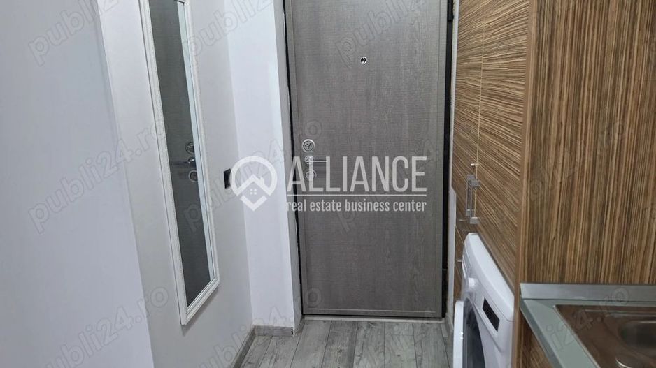 Garsonieră LUX de Închiriat (COD 08)– Mamaia Central (Etaj 2) - Poză 1