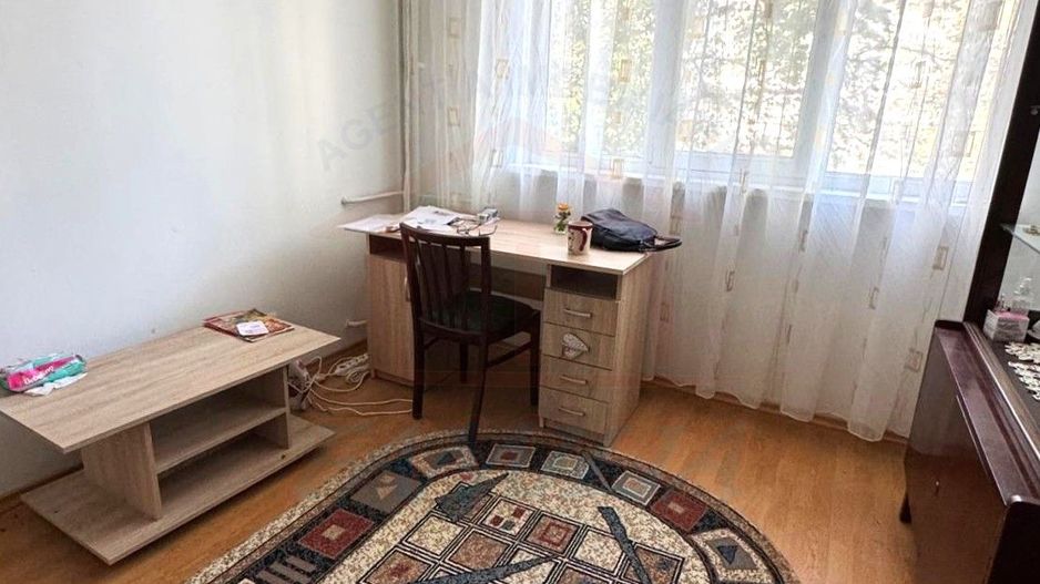 Apartament 2 camere, semidecomandat, etaj 1, Micro 19 - Poză 2