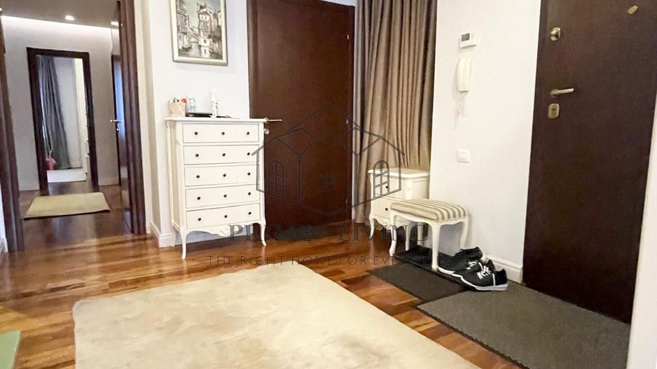 APARTAMENT SUPERB CU 4 CAMERE CU VEDERE SPRE PARCUL VERDI - Poză 12
