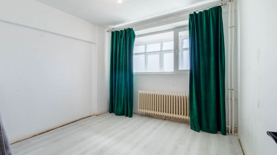 Spațiu generos, potențial imens – apartament 3 camere - Poză 3