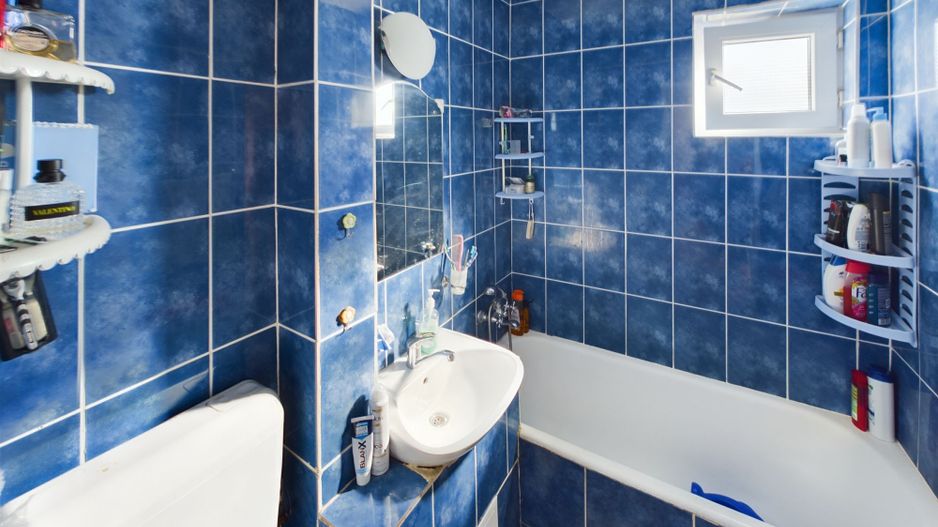 Apartament cu 4 camere zona Fortuna - Poză 12