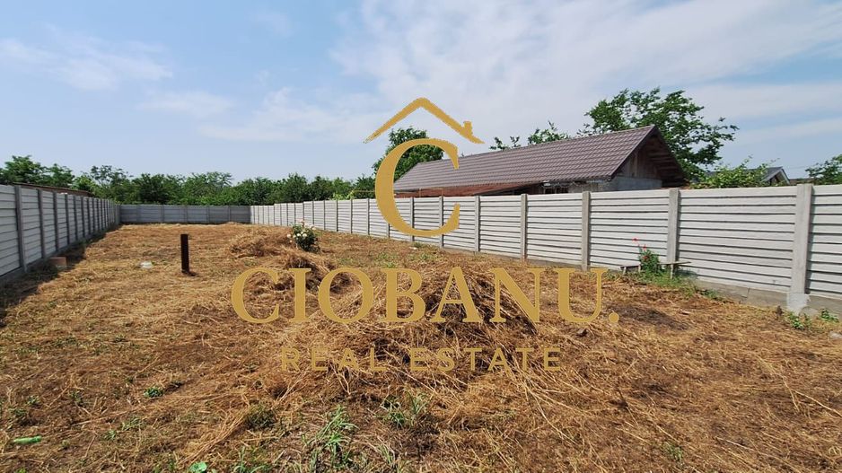 Teren intravilan imprejmuit cu gard de beton de vanzare - Poză 6