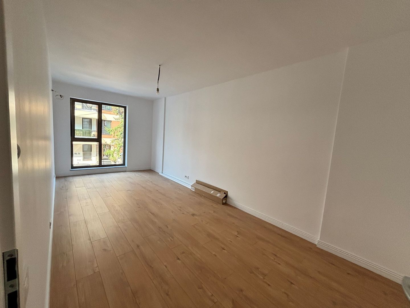Apartament spatios 2 camere  I Aviatiei - Poză 1