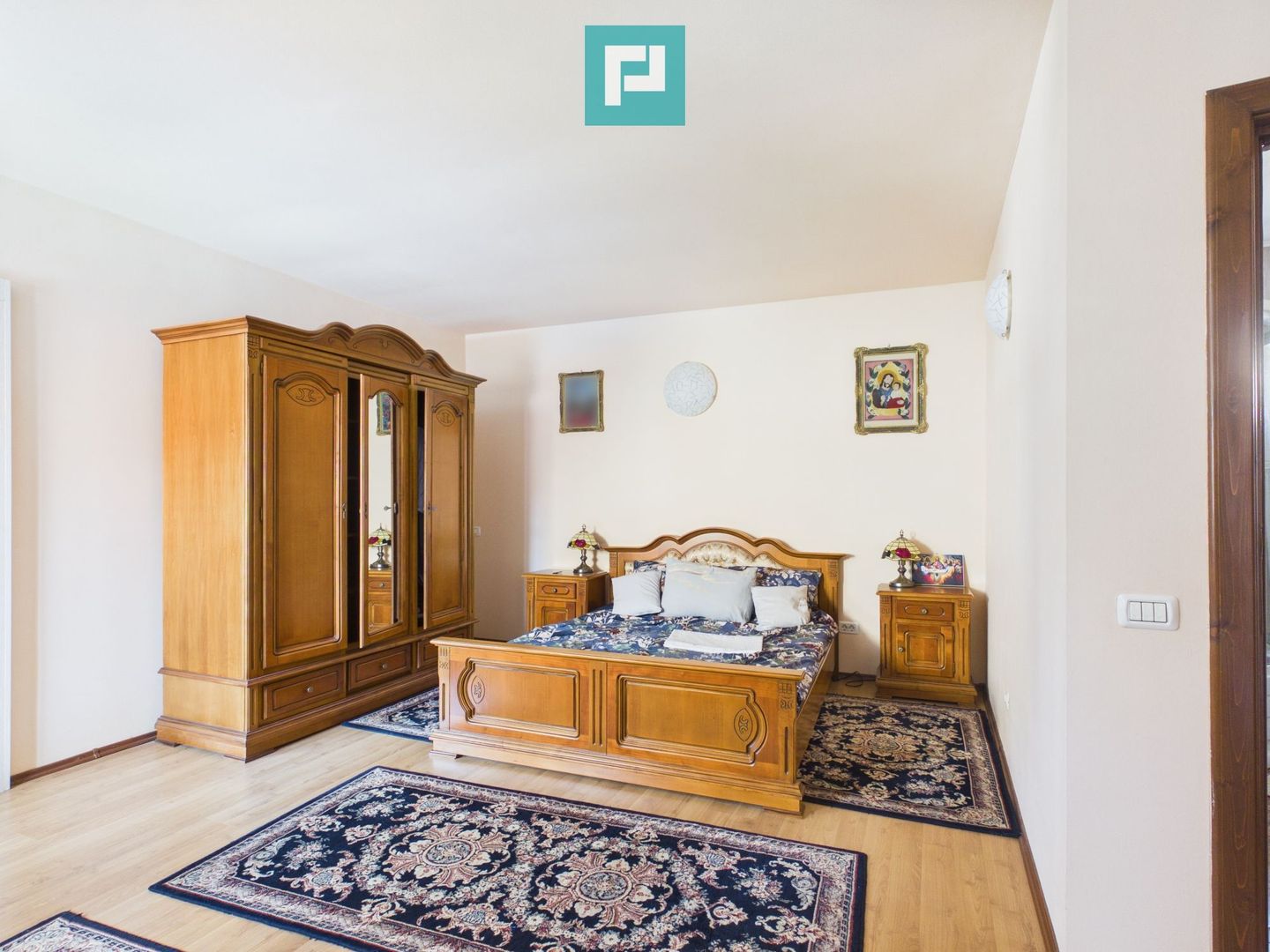 Casă ultracentrală cu 6 camere pentru investiții - Poză 10