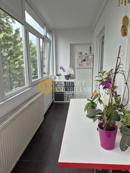 Nicolina 2 Prima Statie 3 camere 76mp - etaj 3/4 - renovat - Poză 7