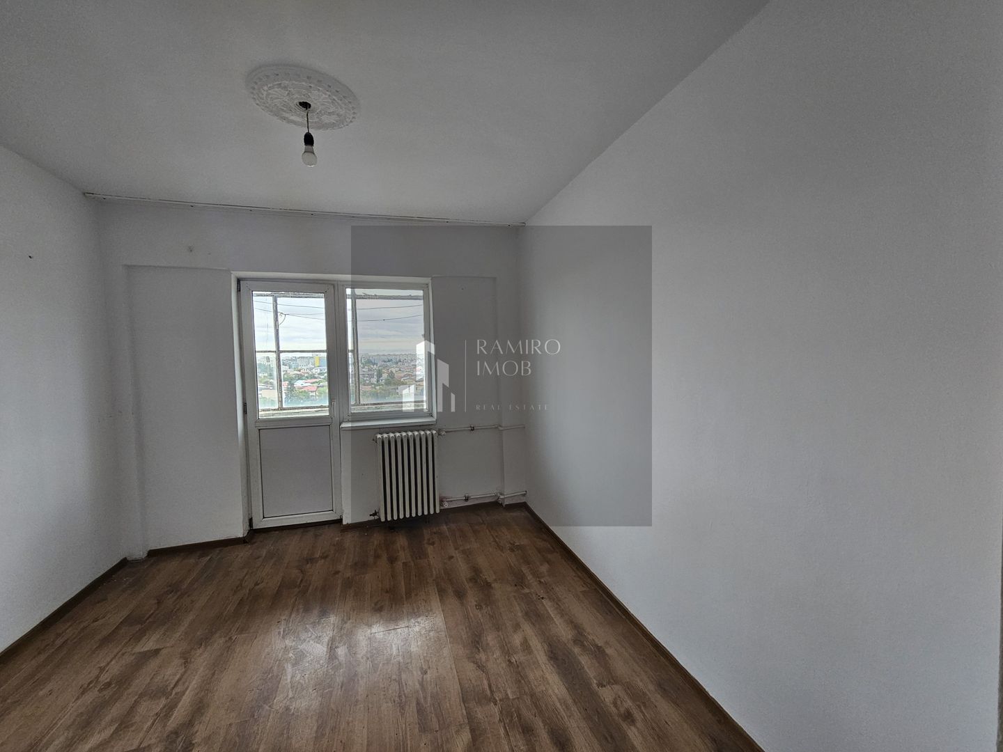 Apartament 3 camere decomandat - Piata Progresul / Soseaua Giurgiului - Poză 6
