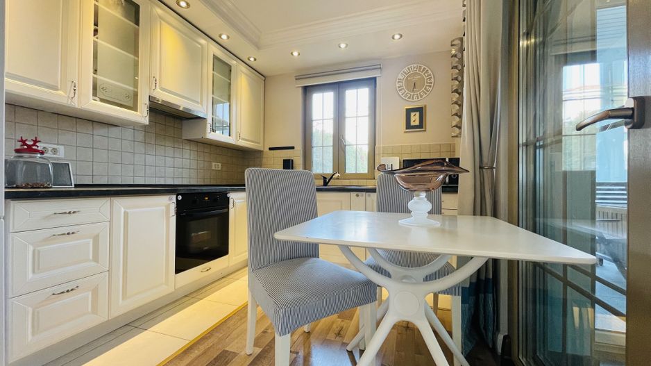 OFERTA REZERVATA - De inchiriat Casa cu Garaj - Segmentul Lux - Dumbravita - Poză 31