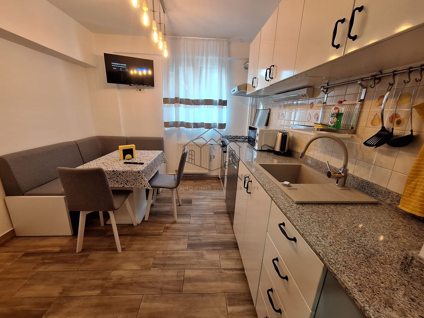 APARTAMENT DE 3 CAMERE FRUMOS RENOVAT LA INCHIRIERE IN DOROBANTILOR - Poză 3