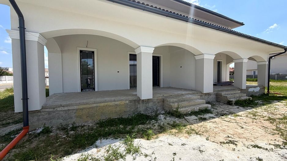 Duplex cu 5 camere - Ciarda Rosie  - Timisoara - Poză 1