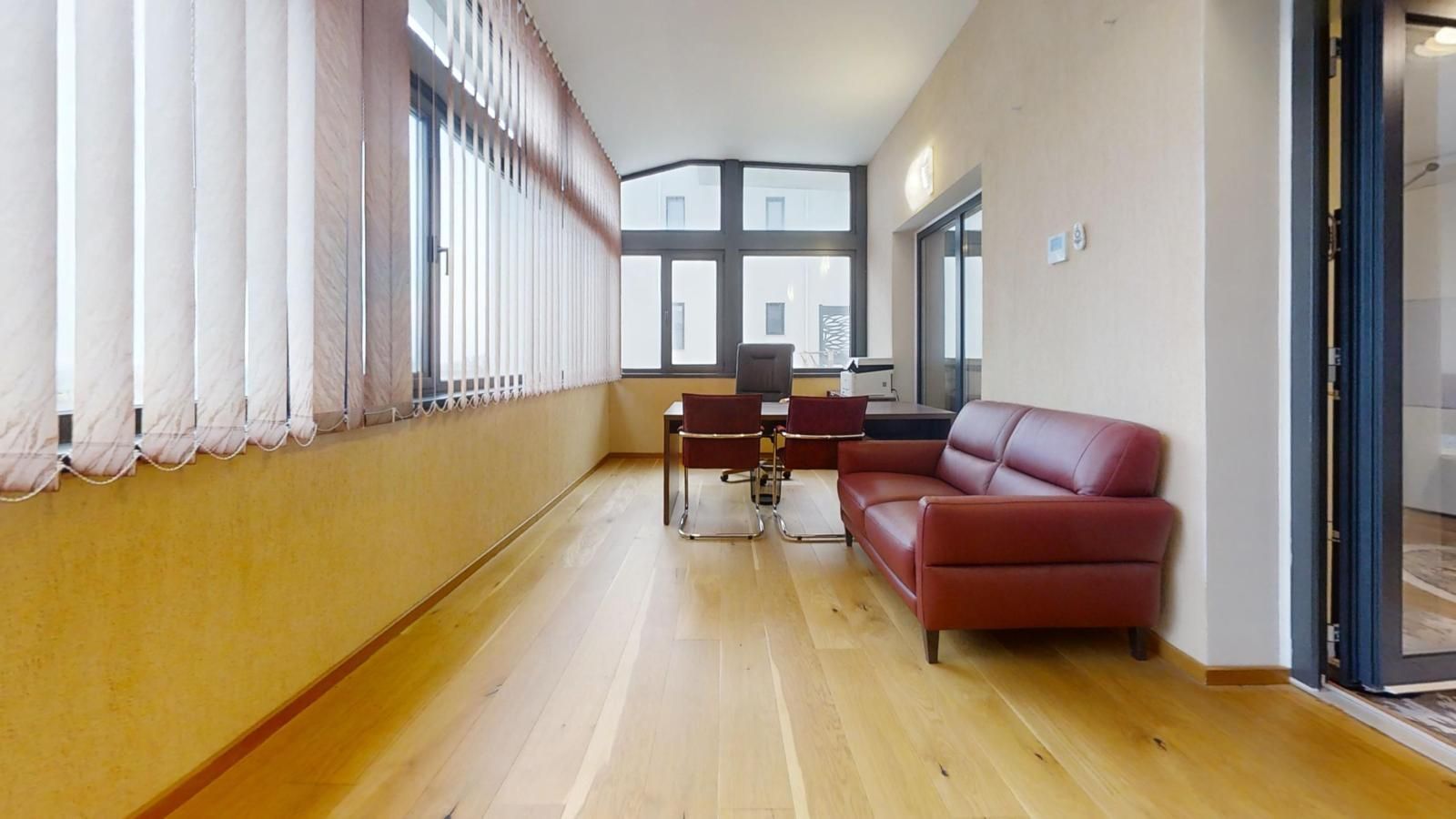 Penthouse cu Vedere Panoramica în Mamaia 295mp Utili și 47mp Terasă Parcare - Poză 16