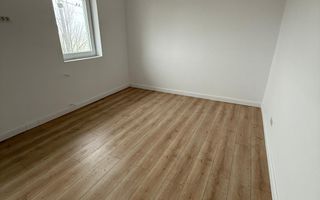 Mutare imediată! Vilă duplex 4 camere cu curte proprie - Poză 15