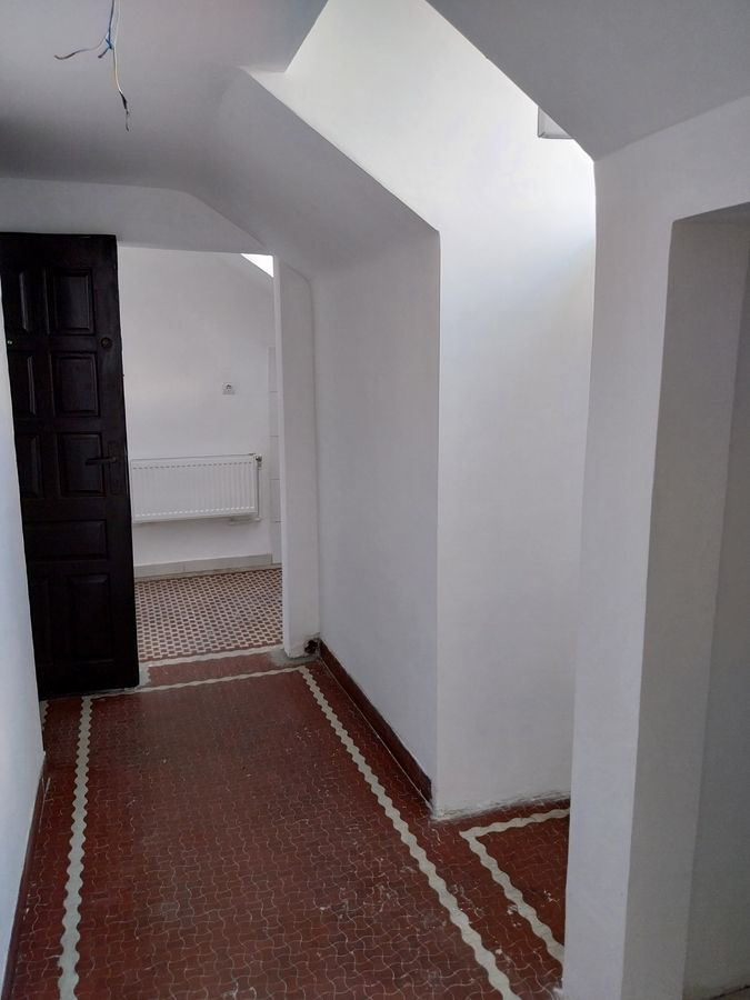 APARTAMENT MANSARDA METROU ZONA STEFAN CEL MARE - Poză 5
