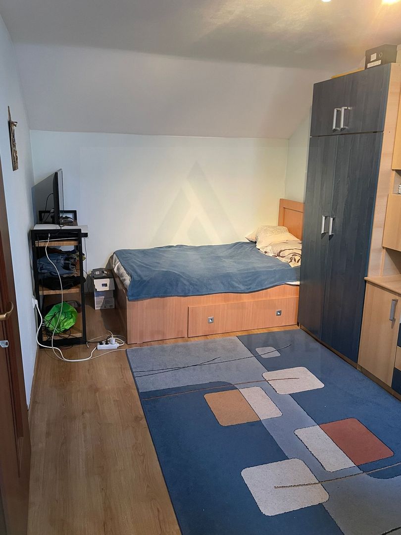 Casa cu etaj 113 mp utili curte libera 350mp garaj cu pod Gusterita - Poză 12