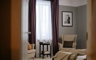 Apartament interbelic mare, cu compartimentare rară și potențial premium - Poză 2