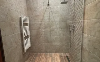 IMOBIL CENTRAL 500 MP | 8 CAMERE CU BĂI PROPRII | INVESTIȚIE - Poză 12