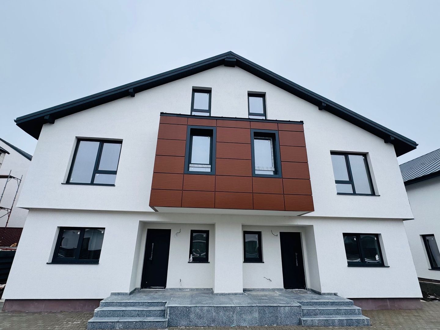 Vile Otopeni 23 august 5 camere, TOATE utilitatile - Poză 4