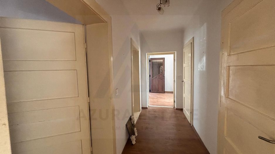 Casa singur in curte 335 mp teren si acces auto in zona Promenada Mall - Poză 3