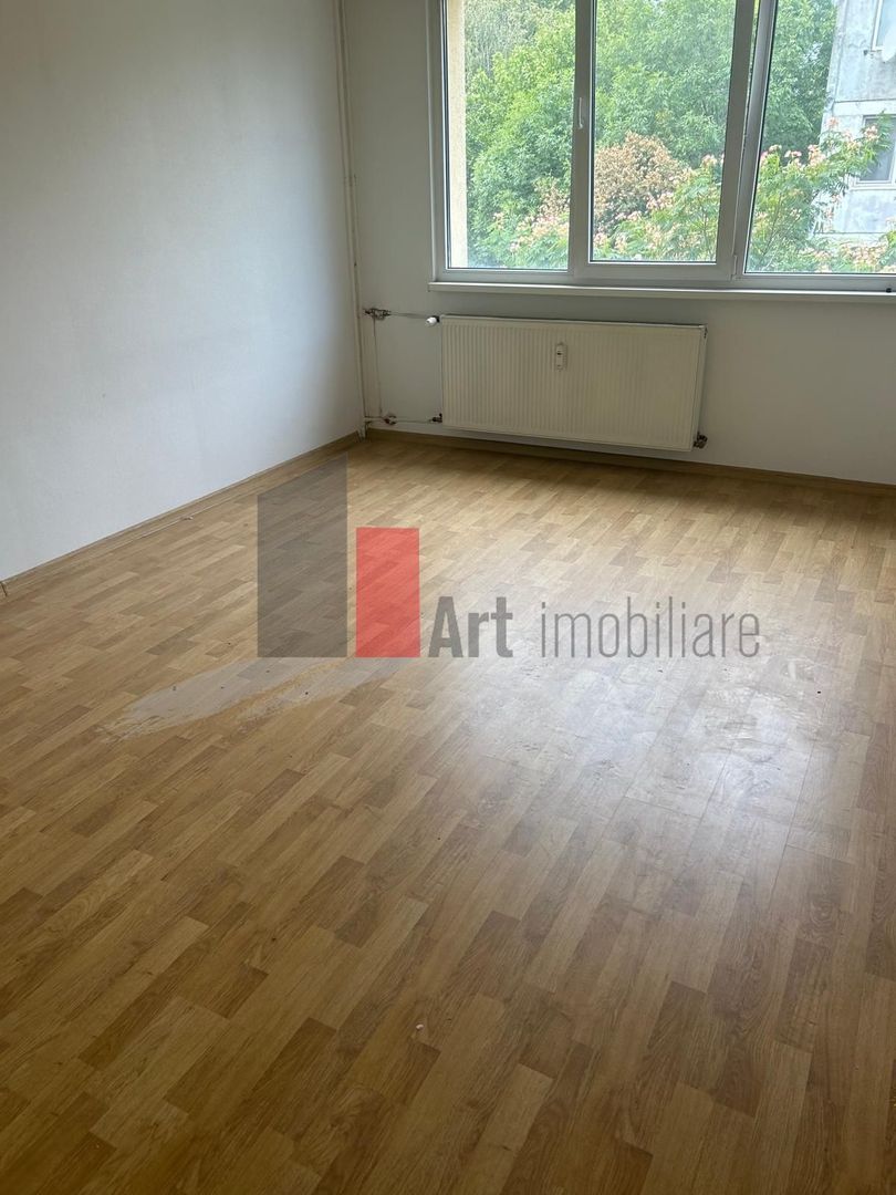 Vânzare apartament 4 camere decomandat Bd. Brâncoveanu - Izvorul Mureșului - Poză 11