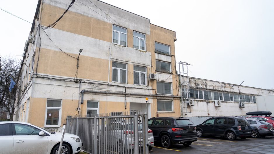 De vânzare - clădire de birouri, zona industrială, Tg. Mureș - Poză 4