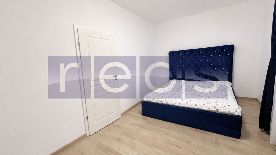 VANZARE | 3 CAMERE | 130MP | TERASA | GARAJ + BOXA | 1 MAI - Poză 5