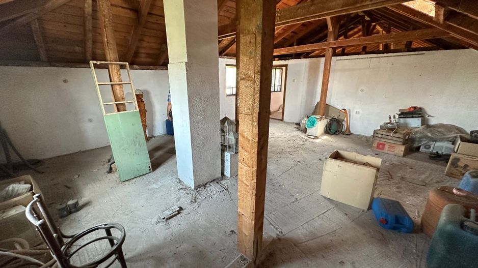 Proprietate compusă din 2 case - Poză 27