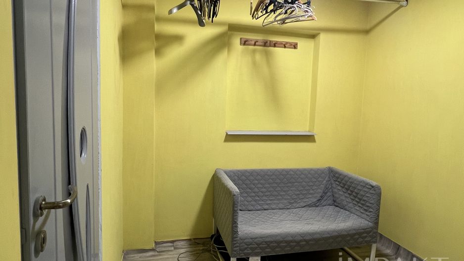 Apartament cu 3 camere semidecomandat in Buna Ziua - Poză 5