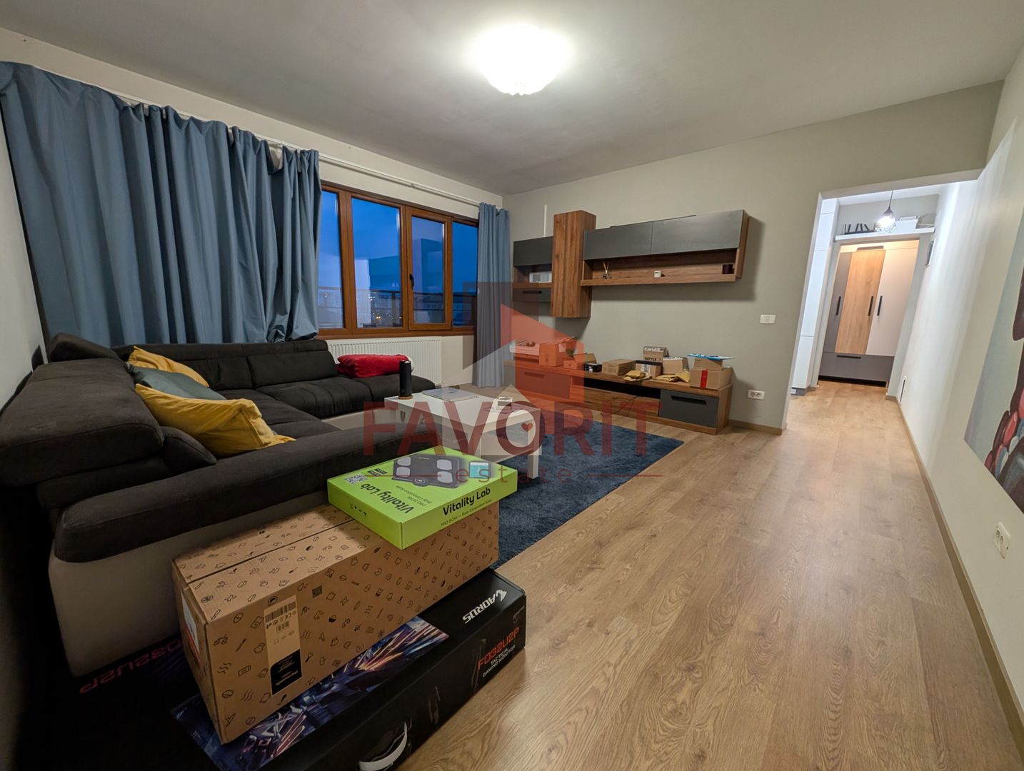 2 camere | centrala proprie | zona excelenta | mobilat si utilat - Poză 1