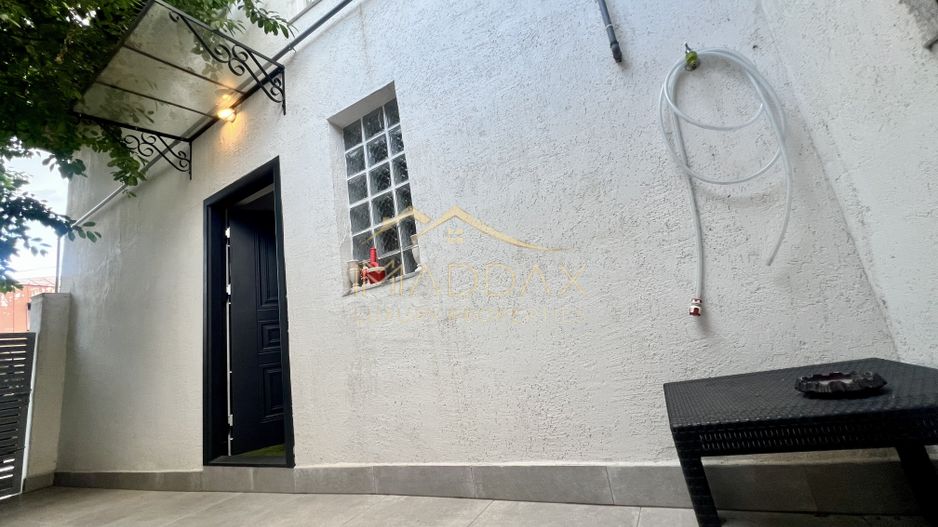 Casa **8 camere** // Domenii - Poză 20