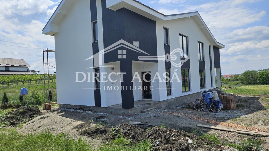 Duplex premium 4 camere cu teren 264 mp Santana De Mures - Poză 3