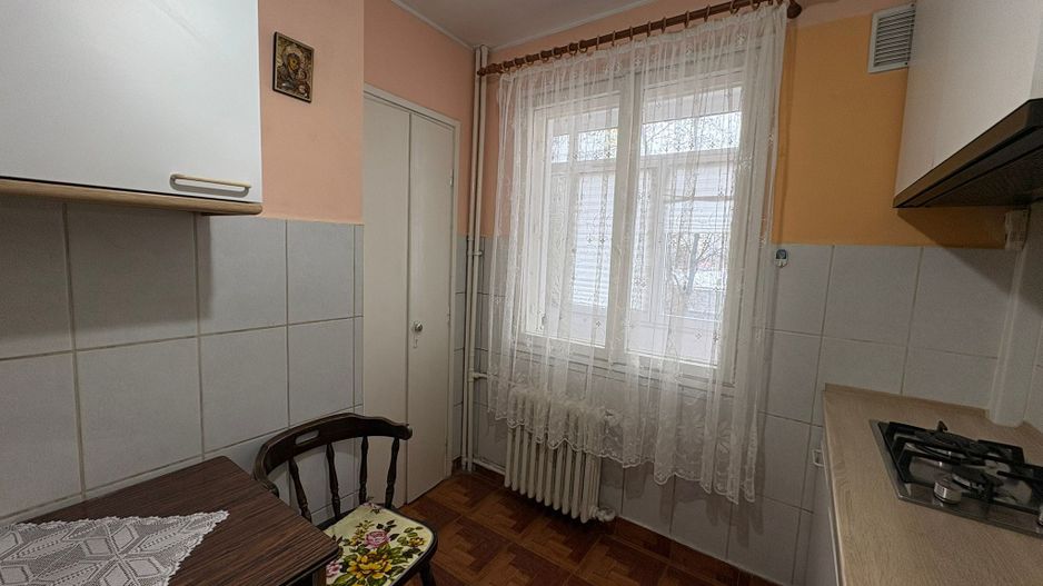 AP. 2 CAMERE P-TA UNIRII, PARCARE, BUCATARIE INCHISA, METROU 10 MIN - Poză 6