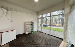 Sapient | Spațiu comercial _ Piața 22 Decembrie, Oradea - Poză 5