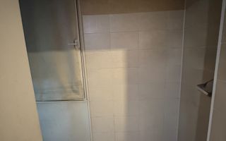 Garsoniera  decomandata 38 mp/10 minute metrou Aparatorii Patriei/1981 - Poză 5