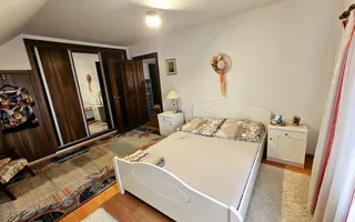 Casa 6 camere, 715 mp teren, langa Cetatea Alba Carolina - Poză 12