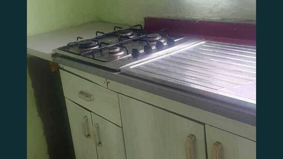 Vand casa mobila pe roti pe suprafata de teren de 200 mp - Poză 2