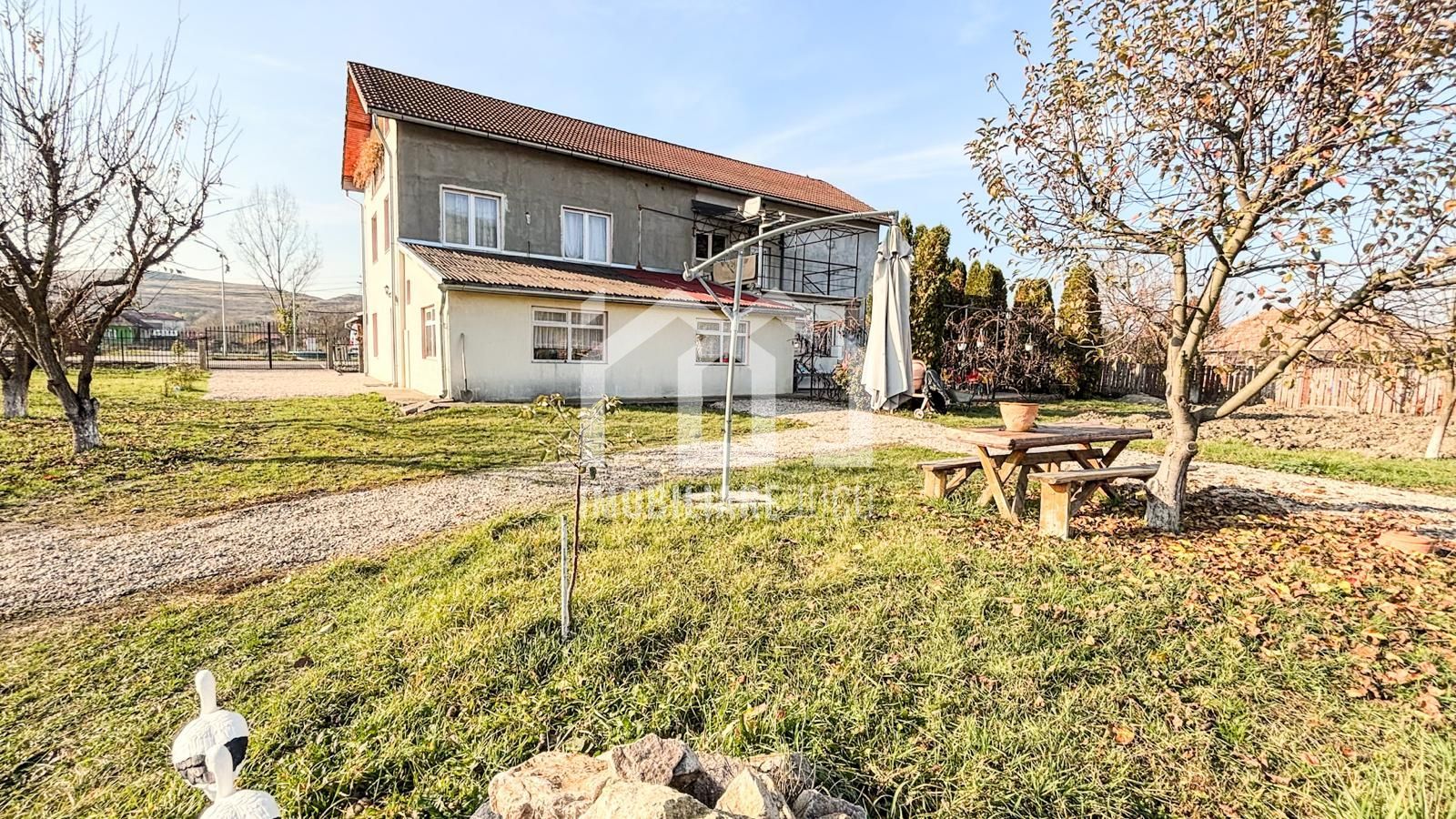 Casa individuala cu 12 camere, Potential Turistic, Visea, Comuna Jucu - Poză 46