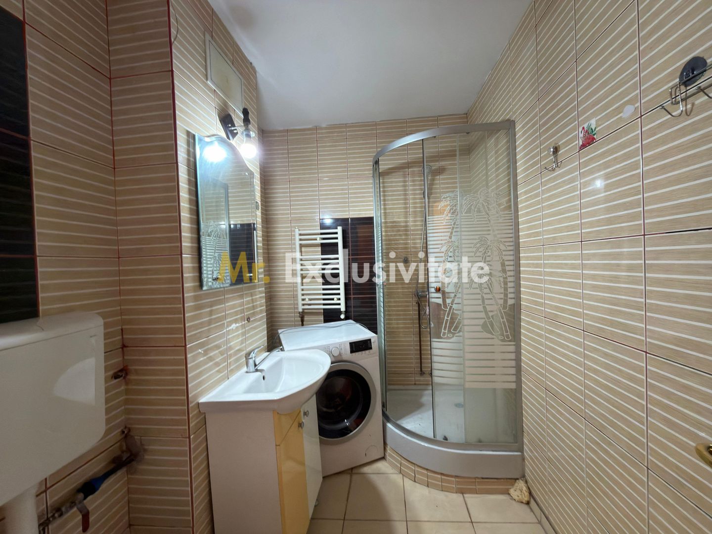Garsonieră spațioasă de închiriat în Mioveni – zona Robea - Poză 9