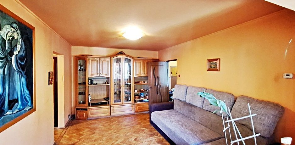 Astra, zona Lidl(Saturn), apartament cu 2 camere, etaj3/4, pret 83000 euro - Poză 2