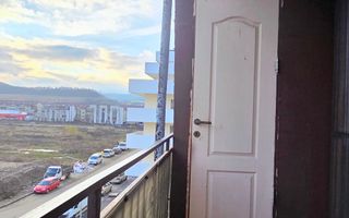 Apartament 3 camere , 43mp , 2 balcoane, zona Eroilor Floresti - Poză 12