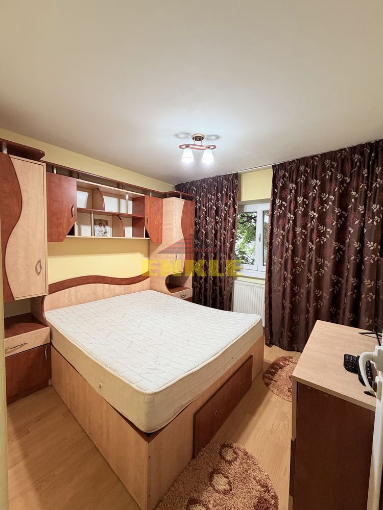 De vanzare apartament cu 2 camere, zona Bucovina - Poză 4