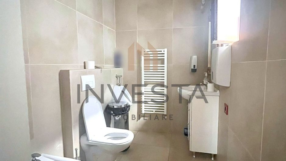 Casa deosebita cu 5 camere de inchiriat in cartierul Andrei Muresanu! - Poză 10
